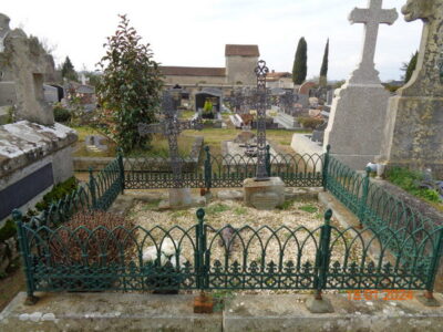 Tombe de louise cordeau et mathurin bodinier a saint florent